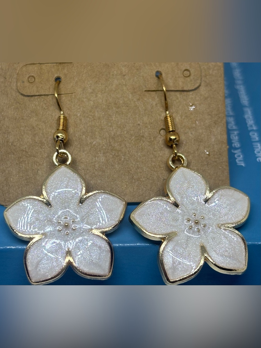 Gold-Trim Creamy White Floral Drop Earrings Gold Fish Back